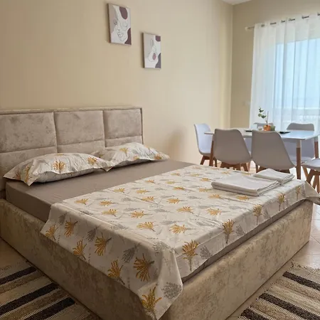 Apartament Sea & Gardenview Durrës