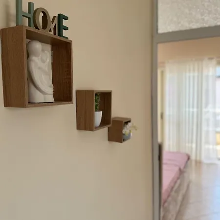 Sea & Gardenview Apartamento Durrës