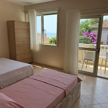 Sea & Gardenview شقة