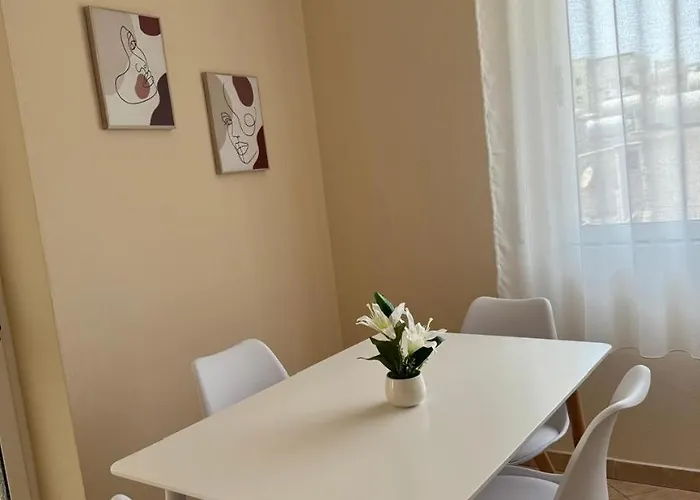 Sea & Gardenview 公寓 *