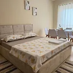 Apartment Sea & Gardenview Durres