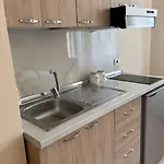 Sea & Gardenview Apartment *