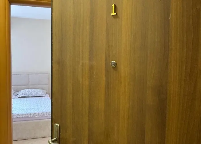 Sea & Gardenview Lägenhet *