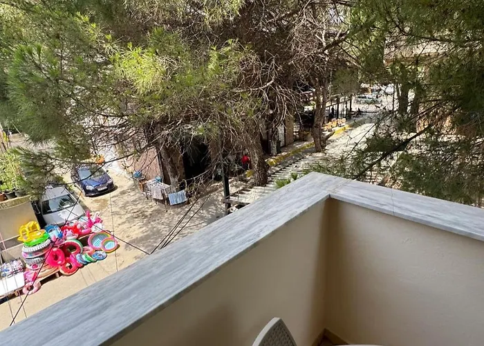 Sea & Gardenview Apartment *